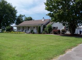 2612 Bee Lick Rd, Crab Orchard, KY 40419