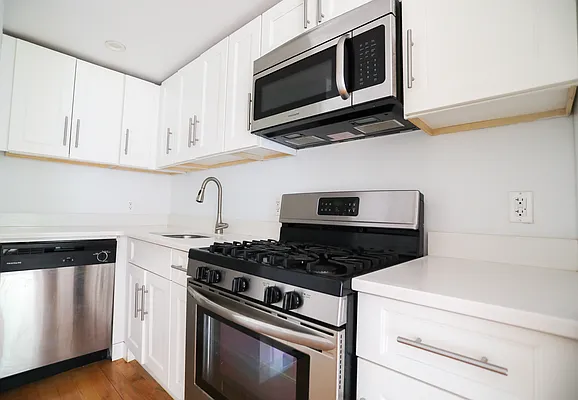 Rented by REAL New York | media 1