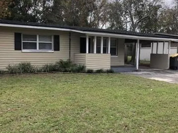 7318 Strato Rd, Jacksonville, FL 32210