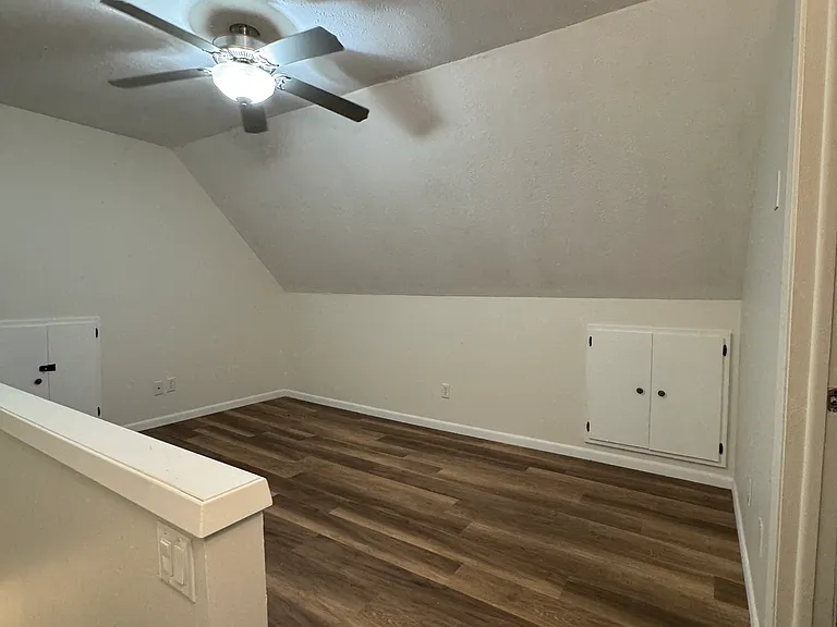 535 N Pebble St — Photo 9