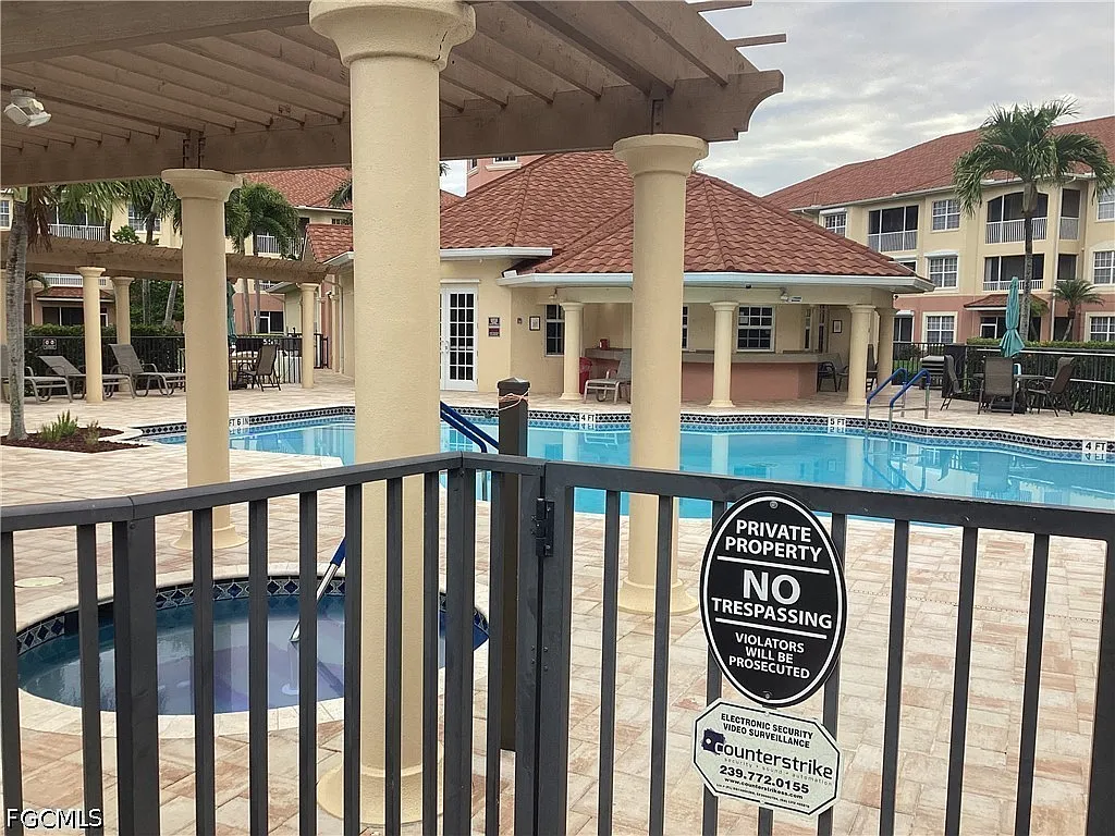2 bed, 2.0 bath, 1646 sqft, $2,300 — Photo 1