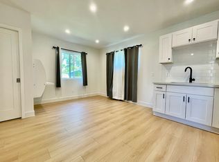 7041 Enfield Ave, Reseda, CA 91335