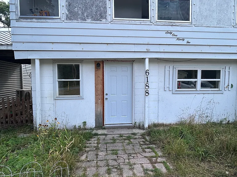6188 Whitehall Rd — Photo 5
