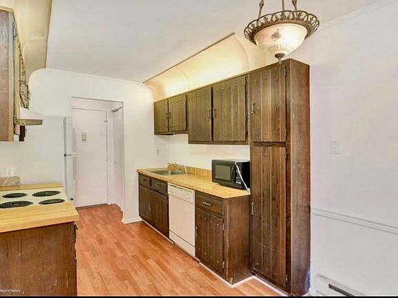 4th image of 178 Amberly Dr Unit G