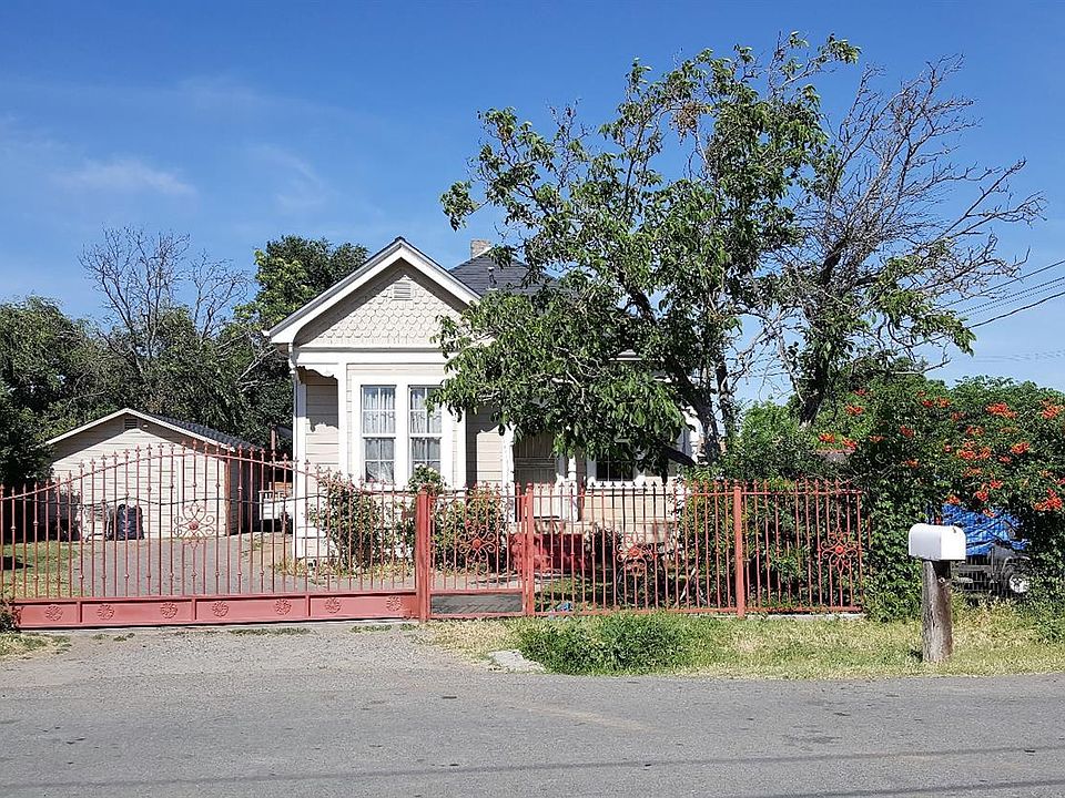 1st image of 2878 Fairmont Ave