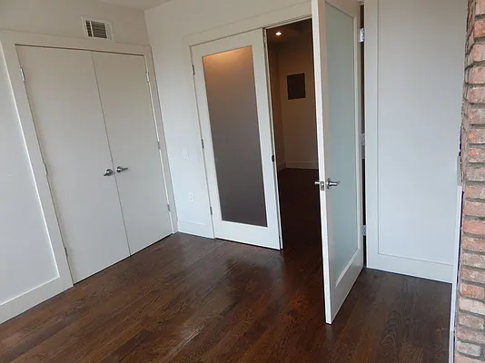 Rented by Nooklyn NYC LLC | media 29