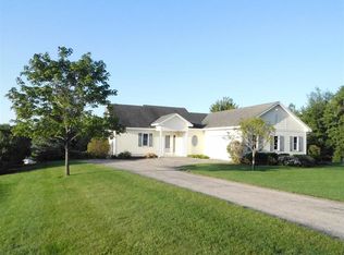 4229 Perry Ln #17, Harbor Springs, MI 49740