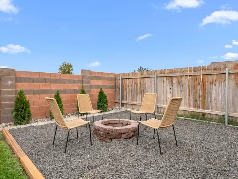 1915 S Neel St — Photo 12