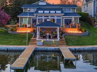 677 Gravel Ridge Rd, Leonard, MI 48367