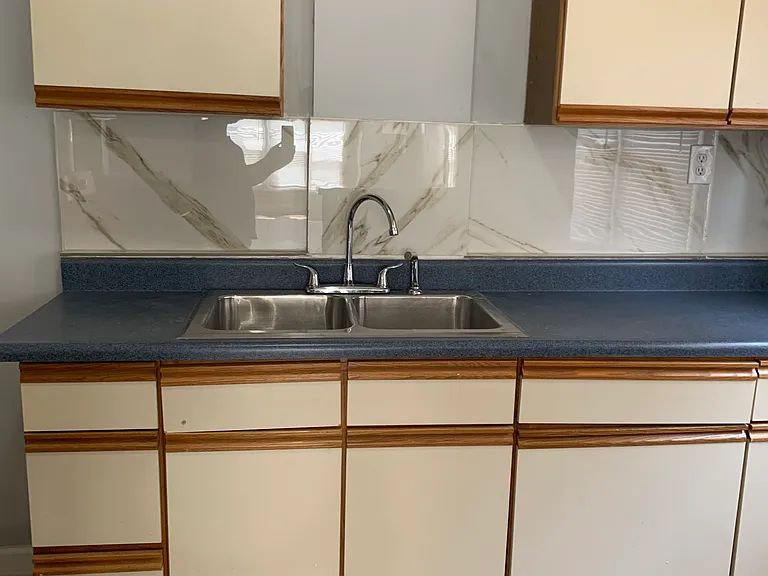 3764 W Euclid St #1 — Photo 11