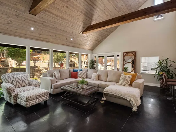 47 Grove Dale St, Memphis, TN 38120