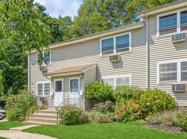 9 Forge Gate Drive #E1, Cold Spring, NY 10516