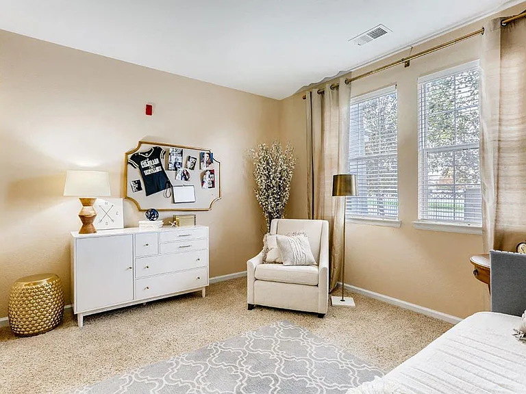 Plush Luxury Carpeting in Bedrooms