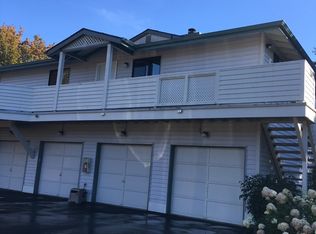 1612 201st Pl SE #D8, Bothell, WA 98012