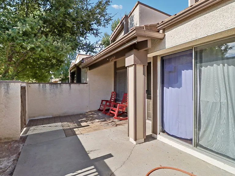 24686 Golfview Dr — Photo 43