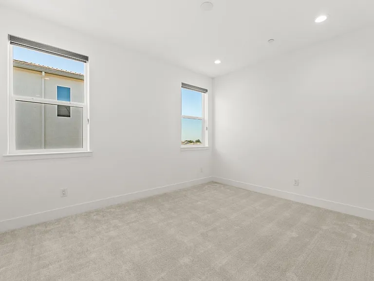 6162 Kings Peak Dr — Photo 21