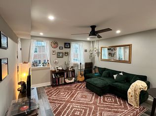 720 Lombard St FLOOR 3, Philadelphia, PA 19147