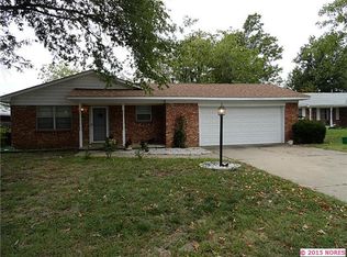 11512 E 17th Pl, Tulsa, OK 74128