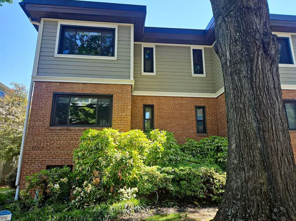 1127 N Stuart St APT 1, Arlington, VA 22201