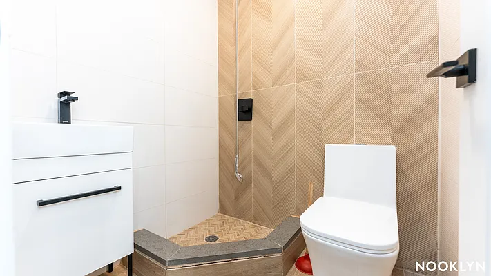 Rented by Nooklyn NYC LLC | media 8