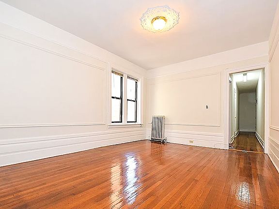 3rd image of 3086 32nd St APT 8