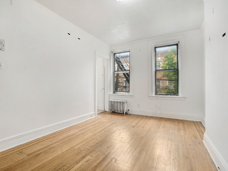 2nd image of 59-52 Madison St #2F