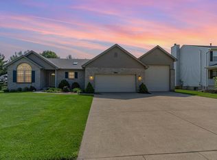 8312 Timber Ln, Mason, OH 45040