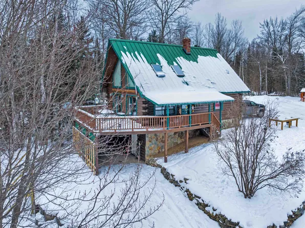 84 Woods Circle, Stratford, NH 03590