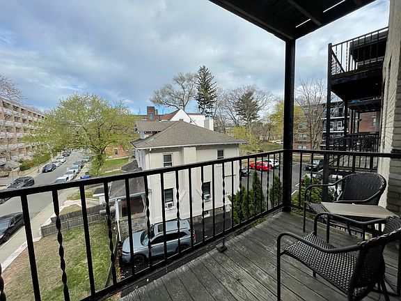 5th image of 17 Lothian Rd APT 304
