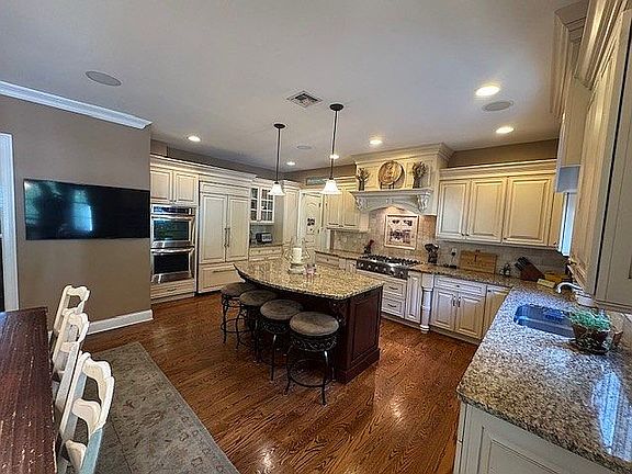 Kitchen Side view