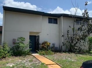 1084 Longfellow Cir, Sarasota, FL 34243