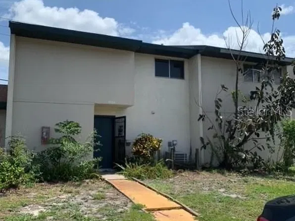 1084 Longfellow Cir, Sarasota, FL 34243