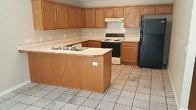 3469 W Essex Dr — Photo 3