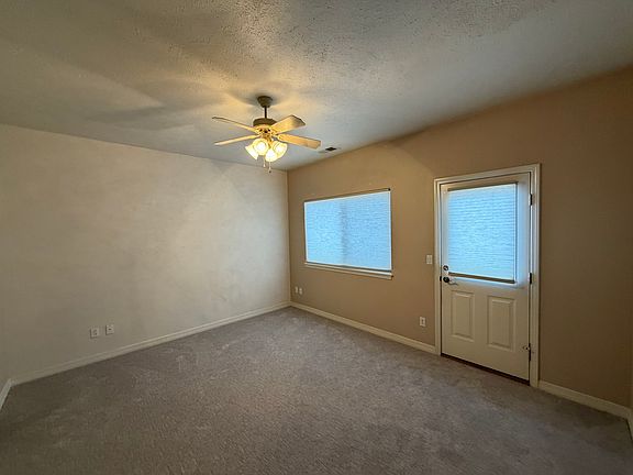 2nd image of 568 1/2 Garden Grove Ct