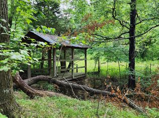 131 Stewart Branch Ln, Hurricane Mills, TN 37078