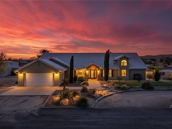 4th image of 4240 Mills St