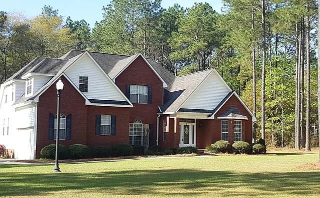 1st image of 107 S Lake Dr