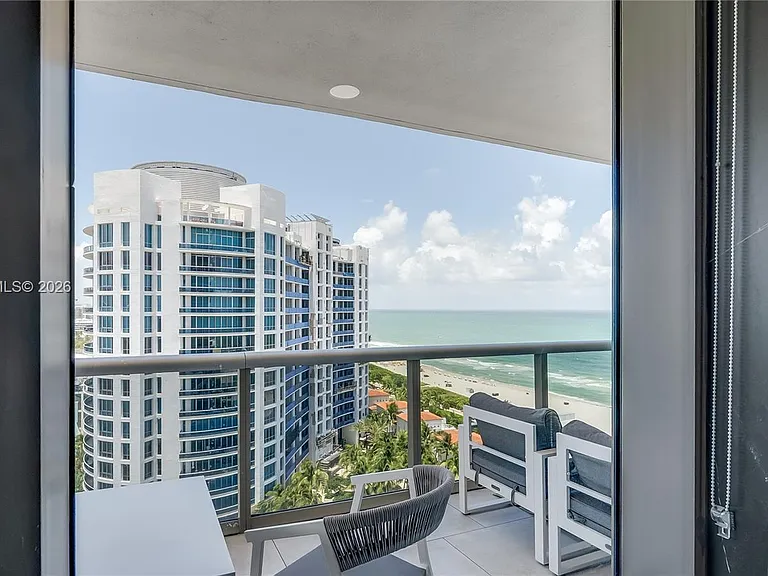 5875 Collins Ave #1807 — Photo 16
