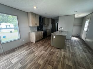 146 Connie Ct, Spring Lake, NC 28390