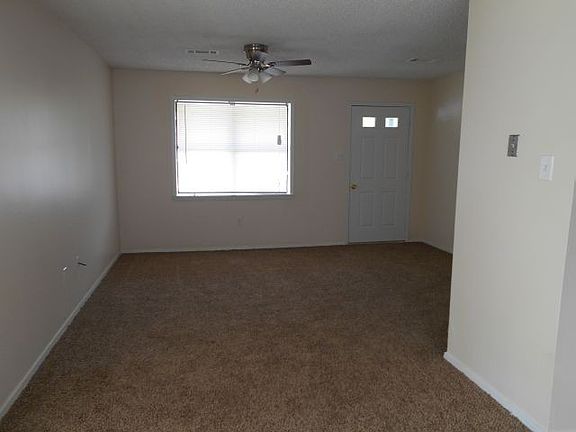 4th image of 132 Kelly St