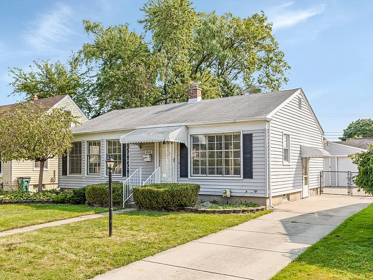 4514 Sedgemoor Ave — Photo 1