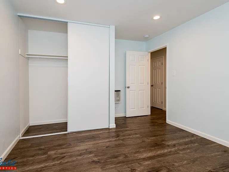 738 S 10th St #1 — Photo 9