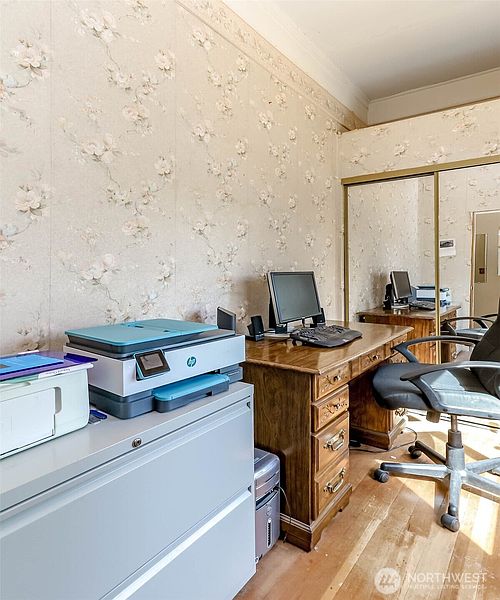 3rd image of 503 5th Avenue S