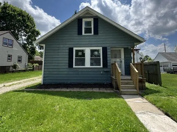 1110 E Hazel St, Lansing, MI 48912