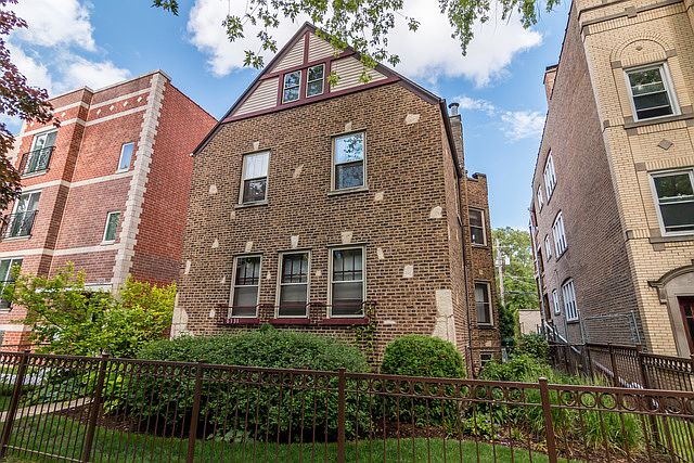 1st image of 6131 N Mozart St #1
