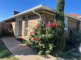1758 Castille Dr, Carrollton, TX 75007