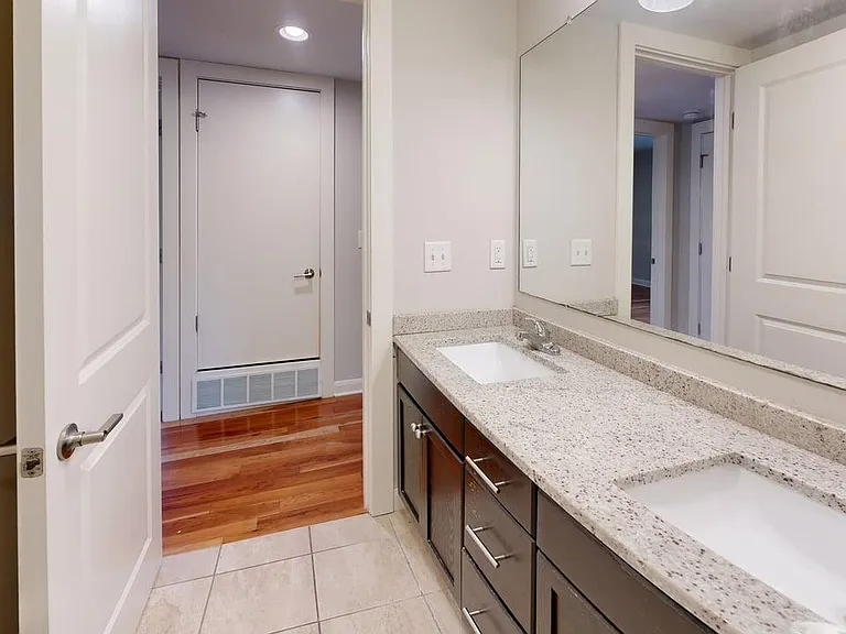 Grant-Commons-2-Bed-Flat-Bathroom 1 Grant-Commons-2-Bed-Flat-Bathroom 1