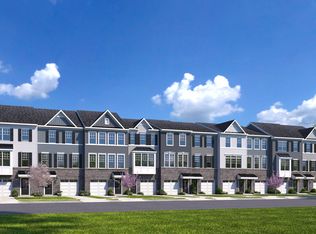 8 Pelham Ln, Bayville, NJ 08721