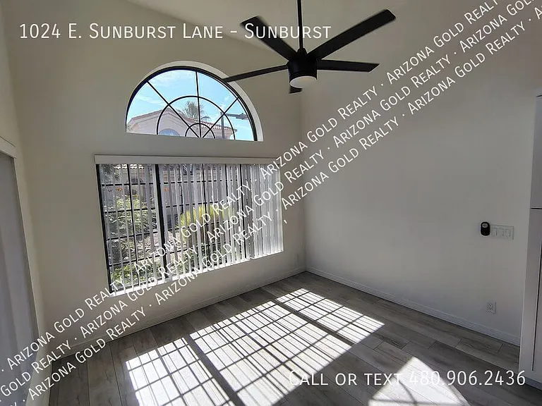 1024 E Sunburst Ln #SUNBURST — Photo 11