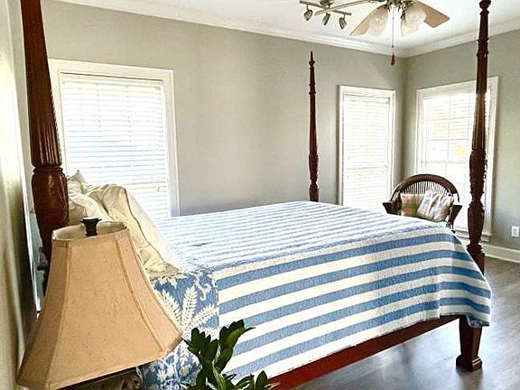 5th image of 352 Timber Ridge Dr